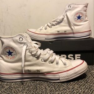 White pair of Converse